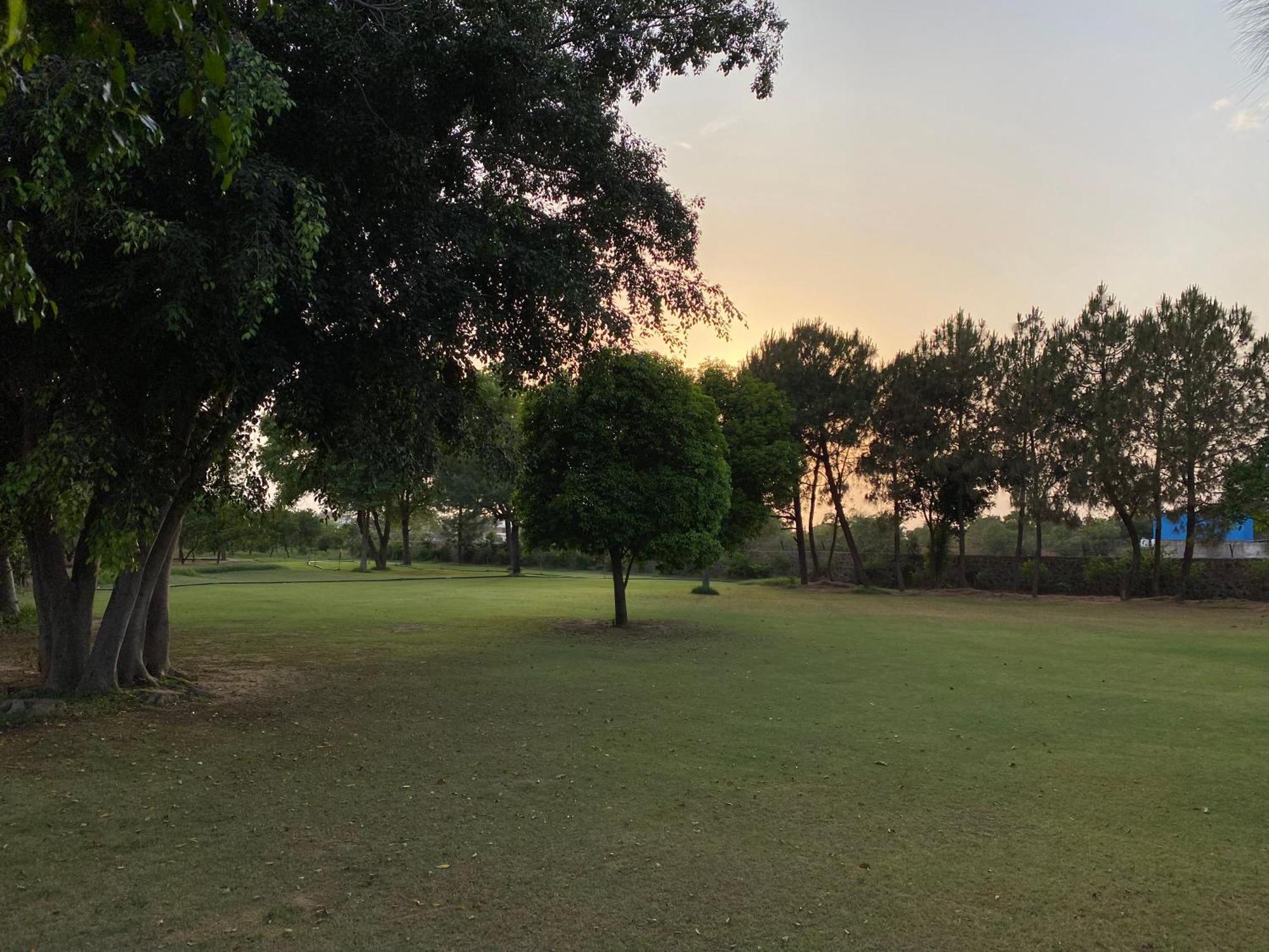 הוילה גורגאון Orchard At Sarai מראה חיצוני תמונה